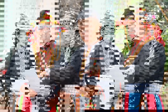 Tiếp xúc cử tri vận động bầu cử: Cần chân thành và thực chất