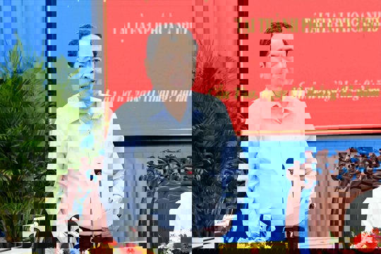 Chủ tịch Quốc hội Trần Thanh Mẫn làm việc với Ủy ban Bầu cử thành phố Cần Thơ