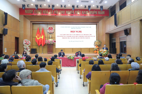 Hội nghị lấy ý kiến cử tri nơi cư trú đối với người ứng cử đại biểu Quốc hội khóa XVI